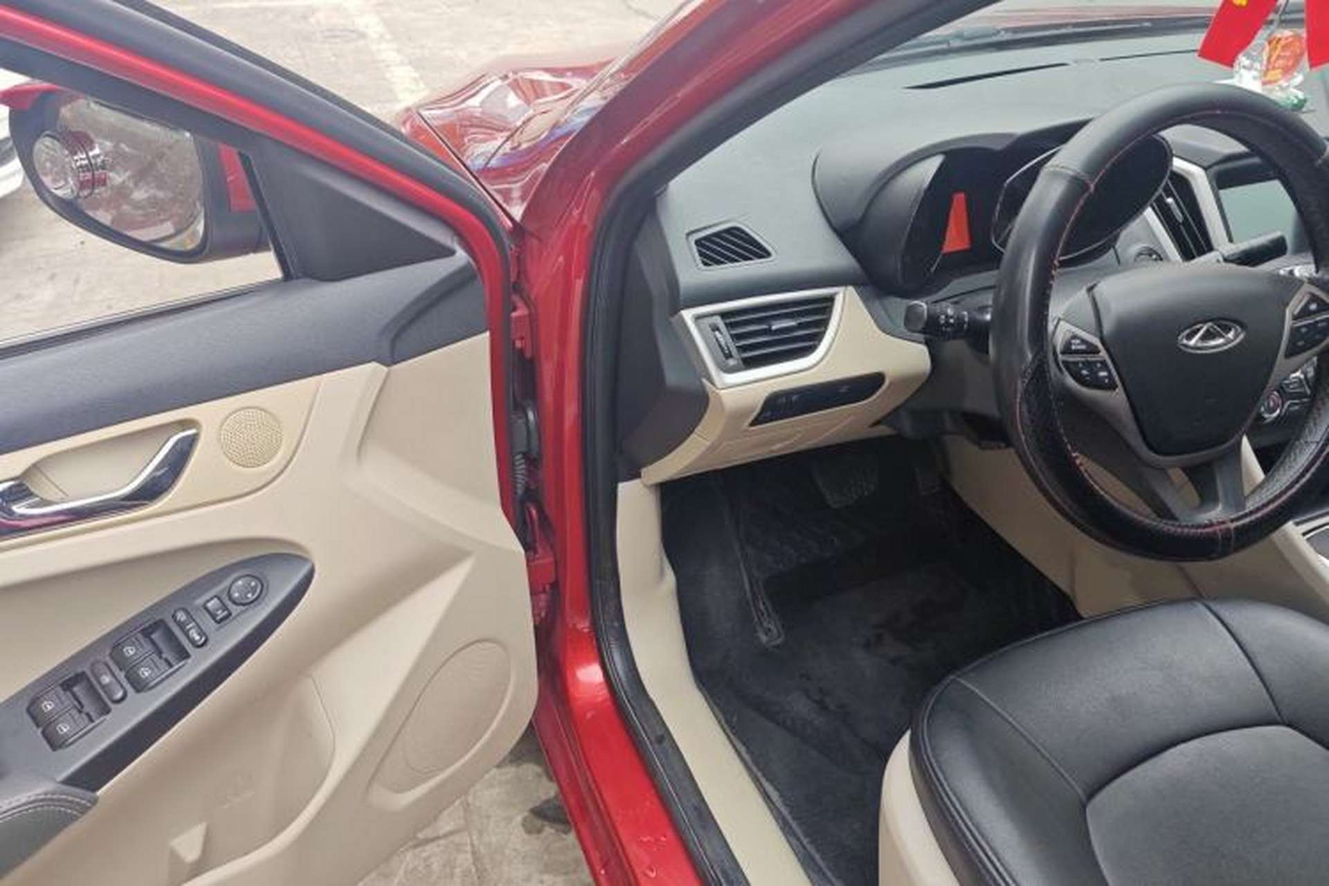 Used Chery Arrizo 7 2015 1.6L CVT ZhiXiang Edition Driver Seat