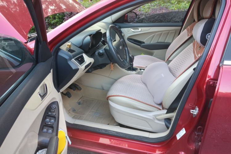 Used Chery Arrizo 7 2015 1.6L Manual ZhiShang Edition Driver Seat