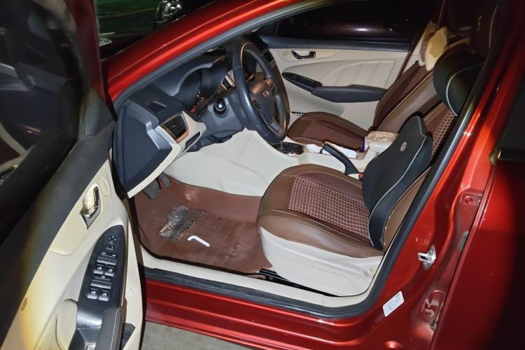 Used Chery Arrizo 7 2015 1.6L CVT ZhiShang Edition Driver Seat