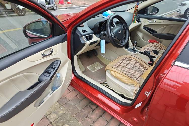 Used Chery Arrizo 7 2015 1.6L CVT ZhiShang Edition Driver Seat