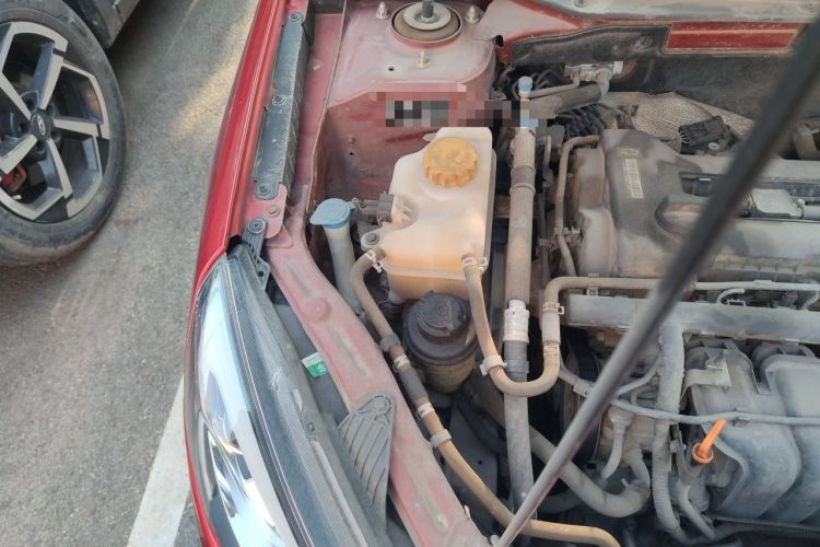 Used Chery Arrizo 7 2015 1.6L CVT ZhiShang Edition Engine Bay Right