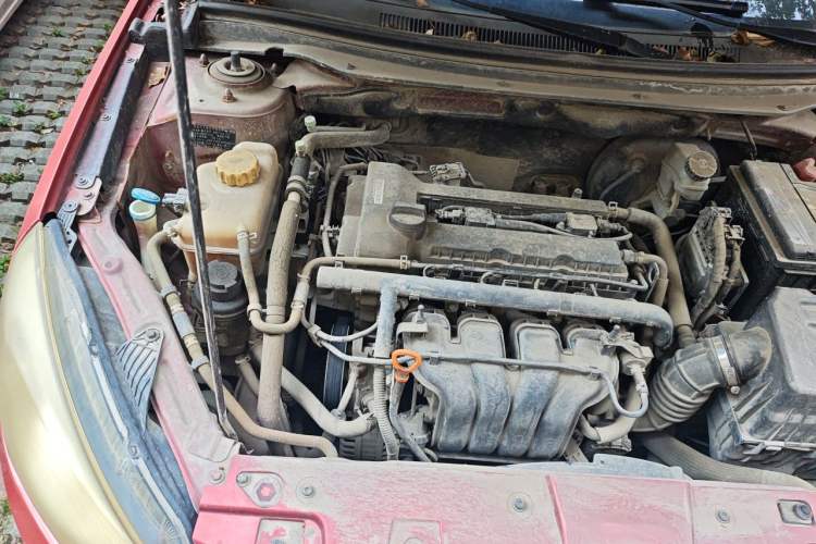Used Chery Arrizo 7 2015 1.6L Manual Zhi Ling Edition Engine Bay Right