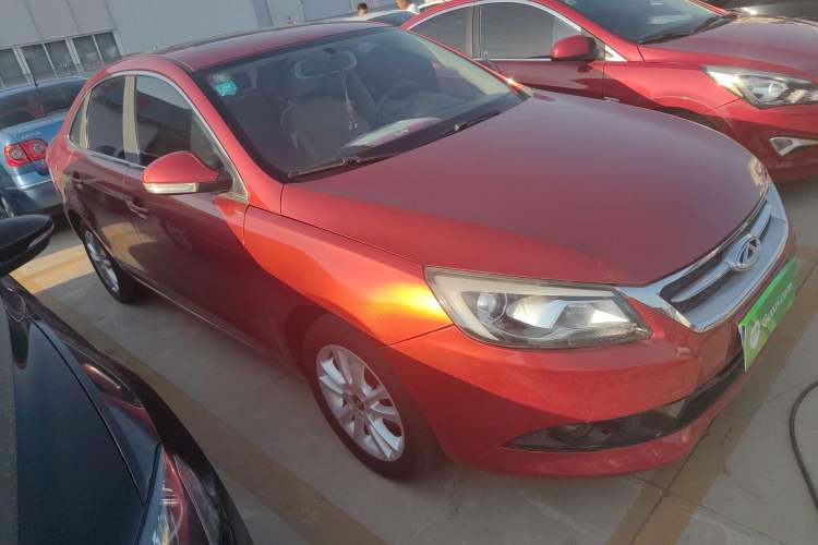 Used Chery Arrizo 7 2015 1.6L Manual ZhiShang Edition Exterior 2