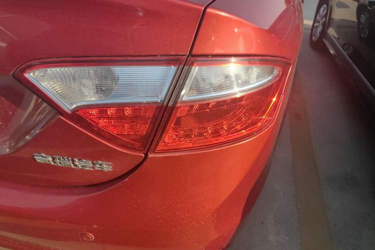 Used Chery Arrizo 7 2015 1.6L Manual ZhiShang Edition Exterior 7