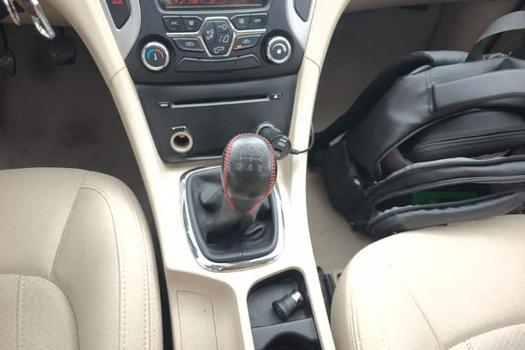 Used Chery Arrizo 7 2015 1.5T Manual Zhi Ling Edition Gear Lever