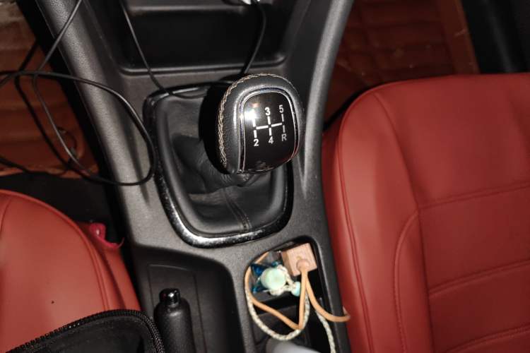 Used Chery Arrizo 7 2015 1.5T Manual ZhiXiang Edition Gear Lever