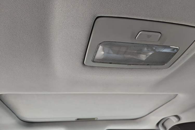 Used Chery Arrizo 7 2015 1.5T Manual ZhiXiang Edition Headliner