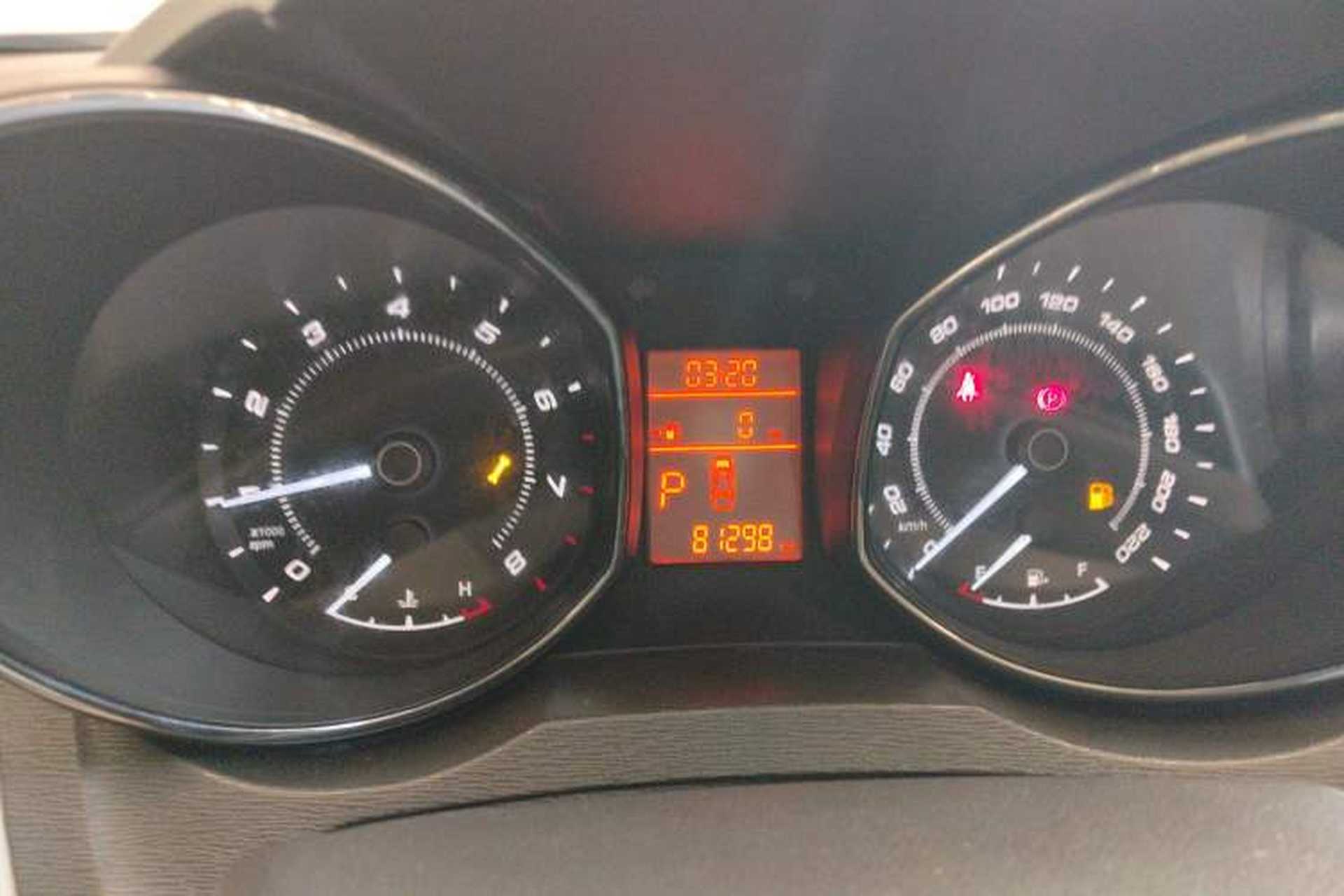 Used Chery Arrizo 7 2015 1.6L CVT ZhiShang Edition Instrument Cluster