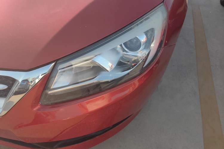 Used Chery Arrizo 7 2015 1.6L Manual ZhiShang Edition Left Front Headlight