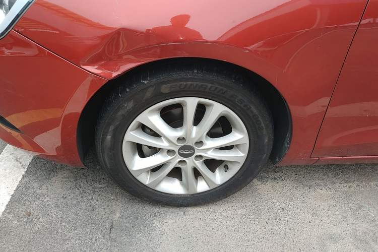 Used Chery Arrizo 7 2015 1.6L CVT ZhiXiang Edition Left Front Wheel Hub