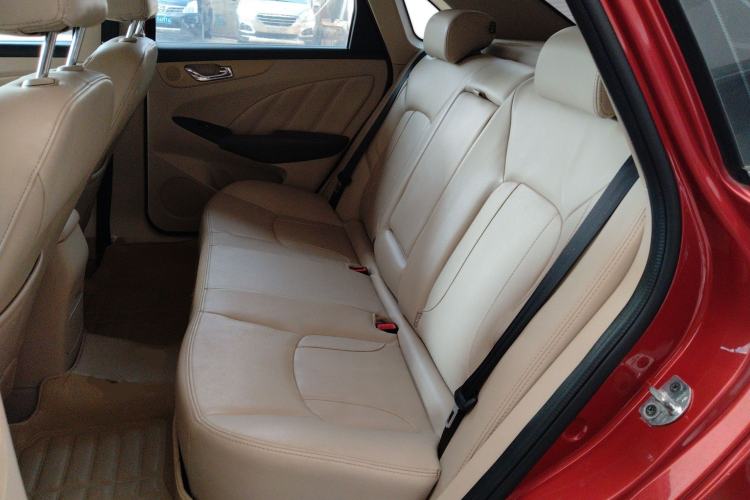Used Chery Arrizo 7 2015 1.6L CVT ZhiShang Edition Left Rear Seat