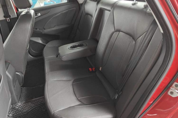 Used Chery Arrizo 7 2015 1.5T Manual ZhiShang Edition Left Rear Seat