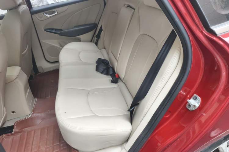 Used Chery Arrizo 7 2015 1.5T Manual ZhiShang Edition Left Rear Seat