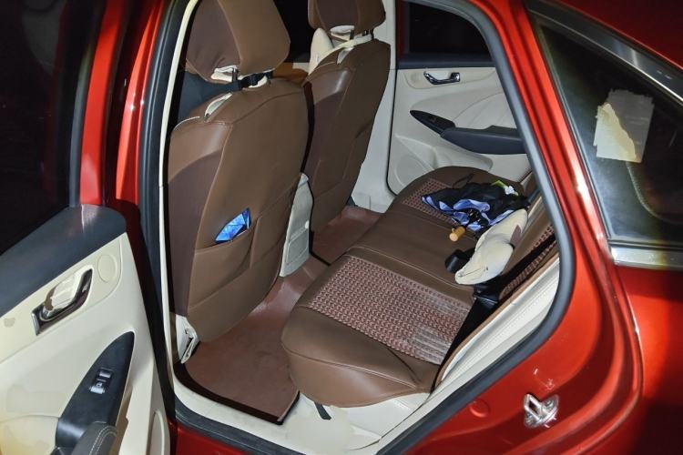Used Chery Arrizo 7 2015 1.6L CVT ZhiShang Edition Left Rear Seat