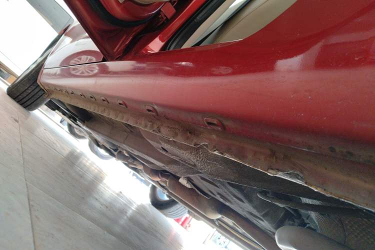 Used Chery Arrizo 7 2015 1.6L CVT ZhiShang Edition Left Side Sill