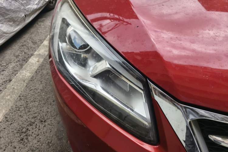 Used Chery Arrizo 7 2015 1.5T Manual ZhiShang Edition Right Front Headlight