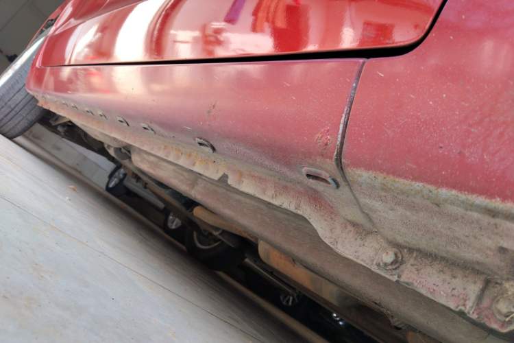 Used Chery Arrizo 7 2015 1.6L CVT ZhiShang Edition Right Side Sill