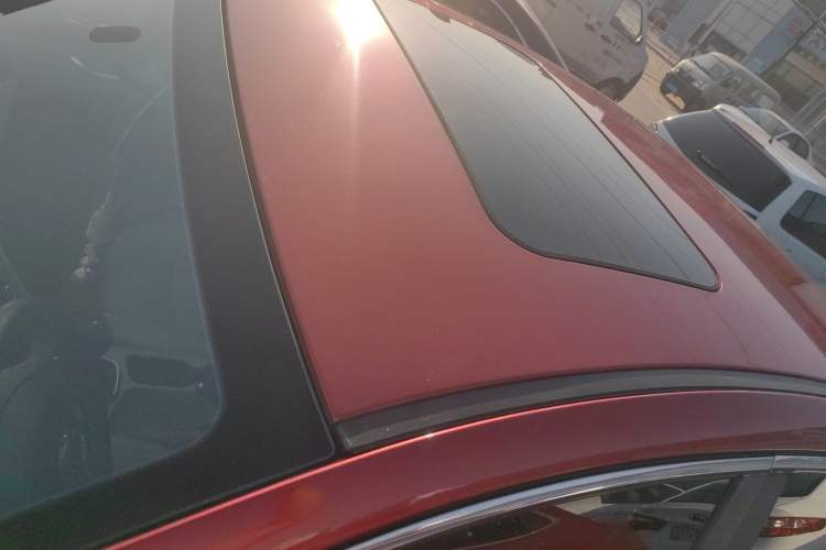 Used Chery Arrizo 7 2015 1.6L Manual ZhiShang Edition Roof