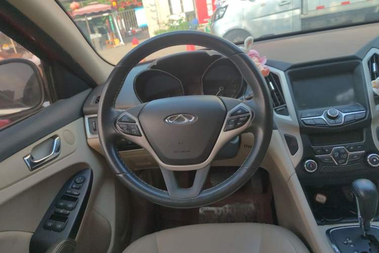Used Chery Arrizo 7 2015 1.6L CVT ZhiShang Edition Steering Wheel