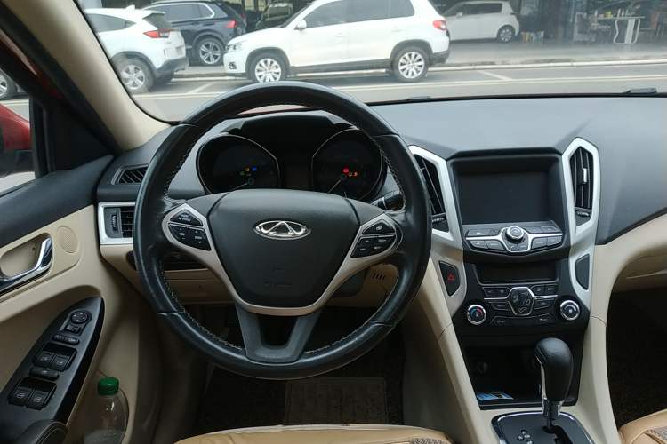 Used Chery Arrizo 7 2015 1.6L CVT ZhiXiang Edition Steering Wheel