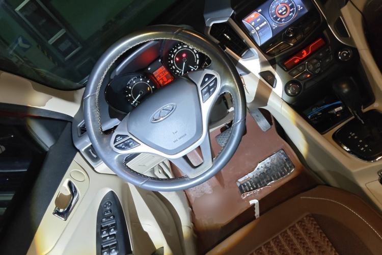 Used Chery Arrizo 7 2015 1.6L CVT ZhiShang Edition Steering Wheel