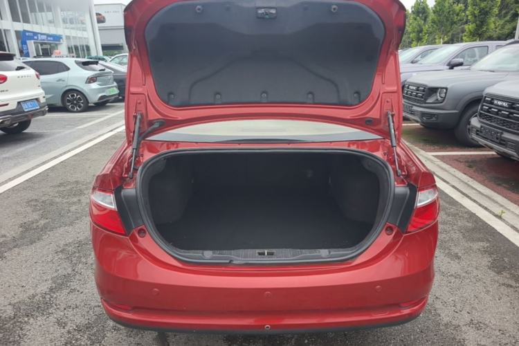 Used Chery Arrizo 7 2015 1.5T Manual Zhi Ling Edition Trunk