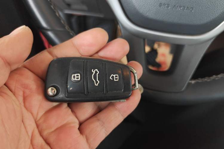 Used Chery Arrizo 7 2015 1.5T Manual ZhiShang Edition Vehicle Key