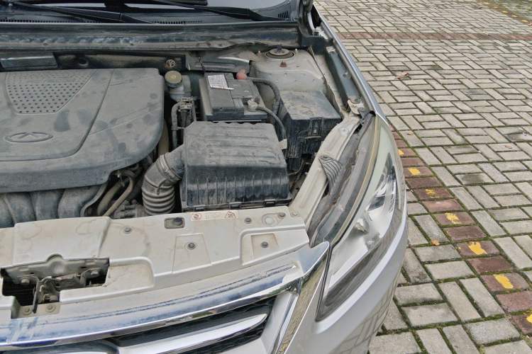 Used Chery Arrizo 7 2015 1.6L Manual ZhiXiang Edition Engine Bay Left