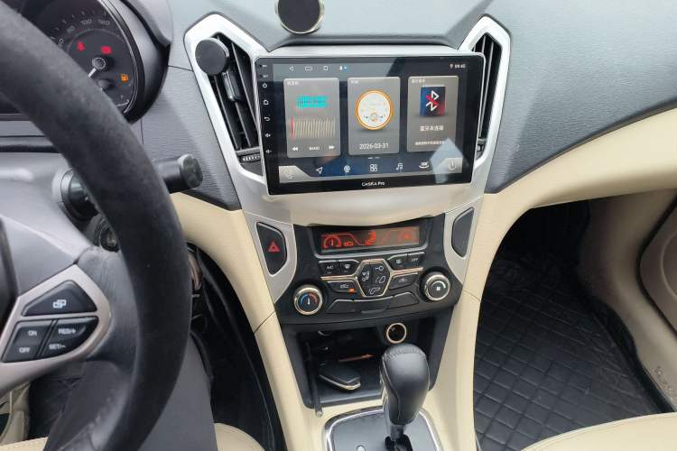 Used Chery Arrizo 7 2015 1.6L CVT ZhiShang Edition Audio And AC Panel