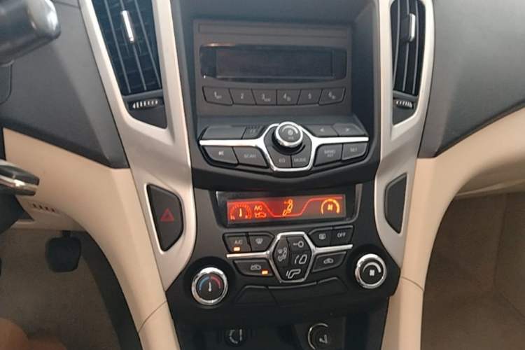 Used Chery Arrizo 7 2015 1.6L Manual Zhi Ling Edition Audio And AC Panel