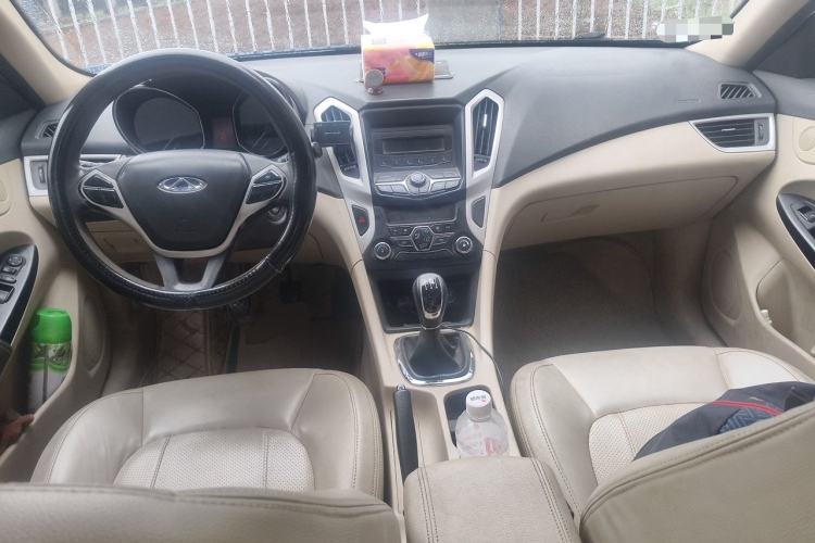 Used Chery Arrizo 7 2015 1.6L Manual Zhi Ling Edition Center Console