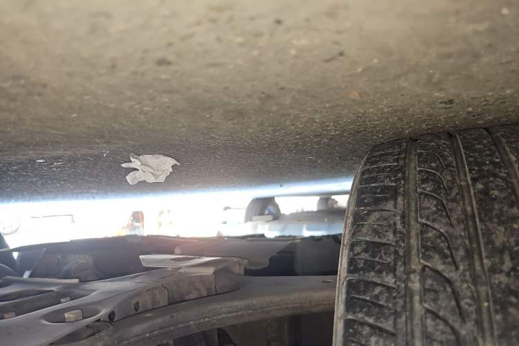 Used Chery Arrizo 7 2015 1.6L Manual ZhiShang Edition Chassis Front Left