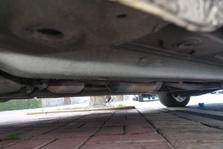 Used Chery Arrizo 7 2015 1.6L Manual Zhi Ling Edition Chassis Front Left