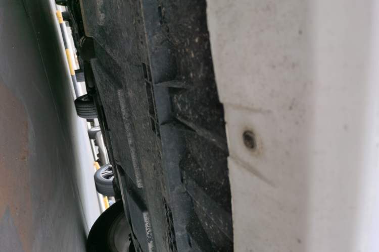 Used Chery Arrizo 7 2015 1.6L Manual ZhiShang Edition Chassis Front