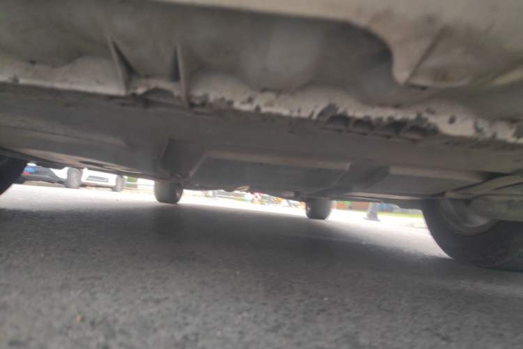 Used Chery Arrizo 7 2015 1.6L Manual ZhiShang Edition Chassis Front