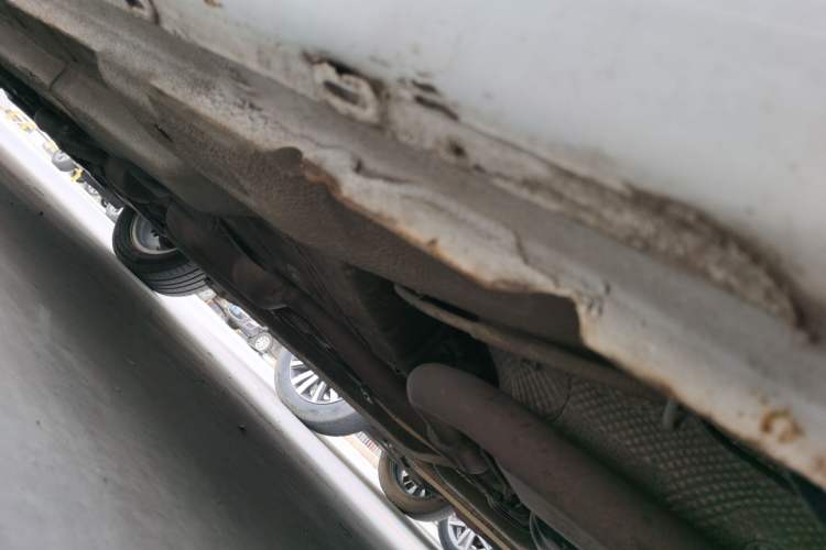 Used Chery Arrizo 7 2015 1.6L Manual ZhiShang Edition Chassis Rear Left