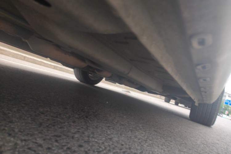 Used Chery Arrizo 7 2015 1.6L Manual ZhiShang Edition Chassis Rear Right