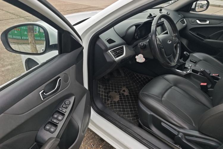 Used Chery Arrizo 7 2015 1.5T Manual ZhiXiang Edition Driver Seat