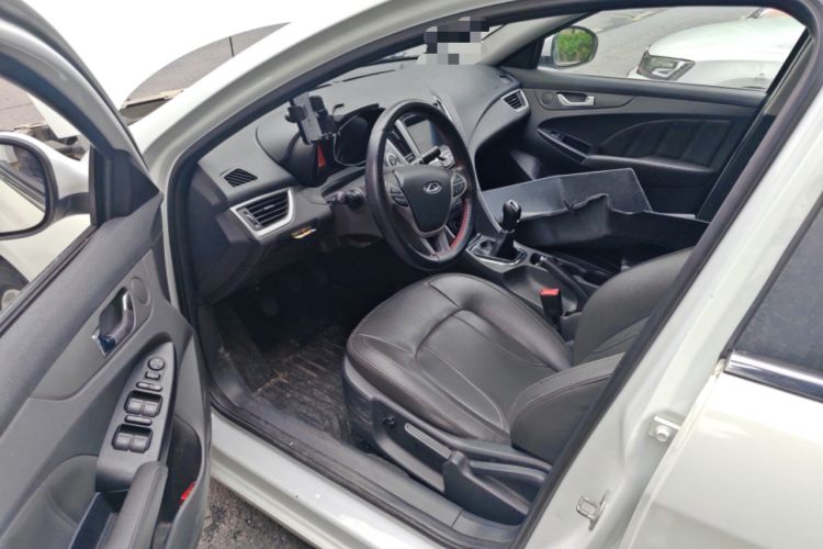 Used Chery Arrizo 7 2015 1.5T Manual ZhiXiang Edition Driver Seat