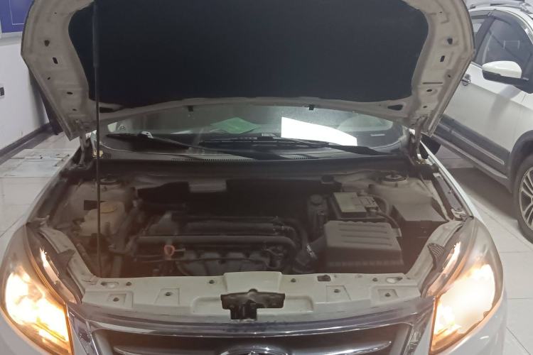 Used Chery Arrizo 7 2015 1.6L Manual ZhiShang Edition Engine Bay