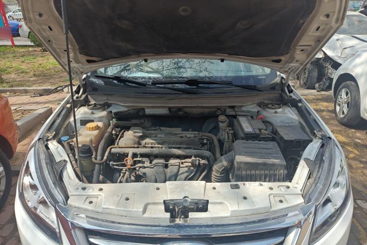 Used Chery Arrizo 7 2015 1.6L Manual ZhiShang Edition Engine Bay