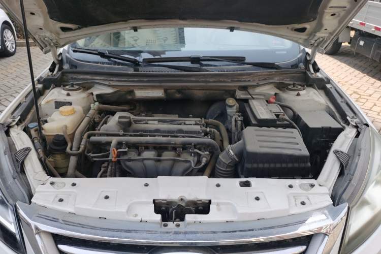 Used Chery Arrizo 7 2015 1.6L Manual ZhiShang Edition Engine Bay