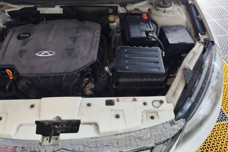 Used Chery Arrizo 7 2015 1.6L CVT Zhiling Edition Engine Bay Left