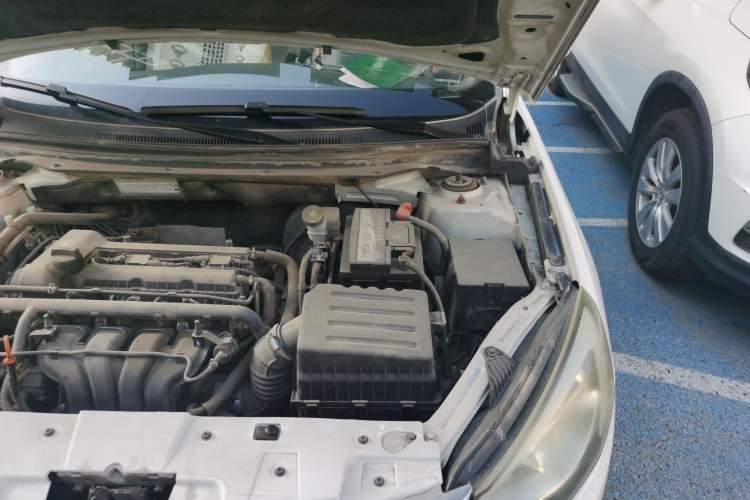 Used Chery Arrizo 7 2015 1.6L Manual ZhiShang Edition Engine Bay Left