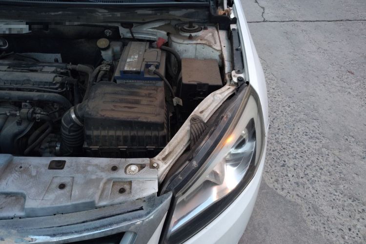 Used Chery Arrizo 7 2015 1.6L Manual Zhi Ling Edition Engine Bay Left