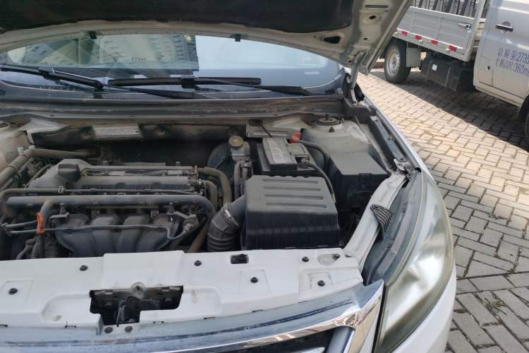 Used Chery Arrizo 7 2015 1.6L Manual ZhiShang Edition Engine Bay Left
