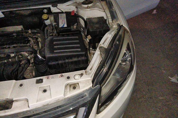 Used Chery Arrizo 7 2015 1.6L Manual ZhiShang Edition Engine Bay Left