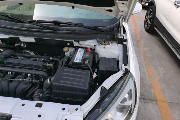 Used Chery Arrizo 7 2015 1.6L Manual ZhiShang Edition Engine Bay Left