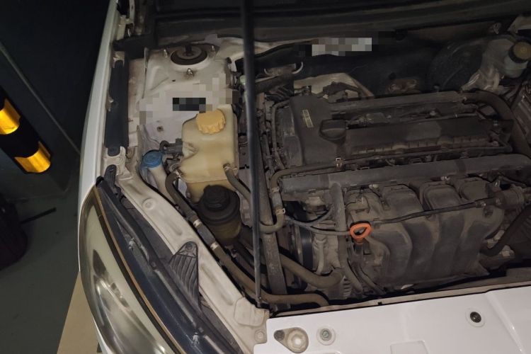 Used Chery Arrizo 7 2015 1.6L Manual Zhi Ling Edition Engine Bay Right