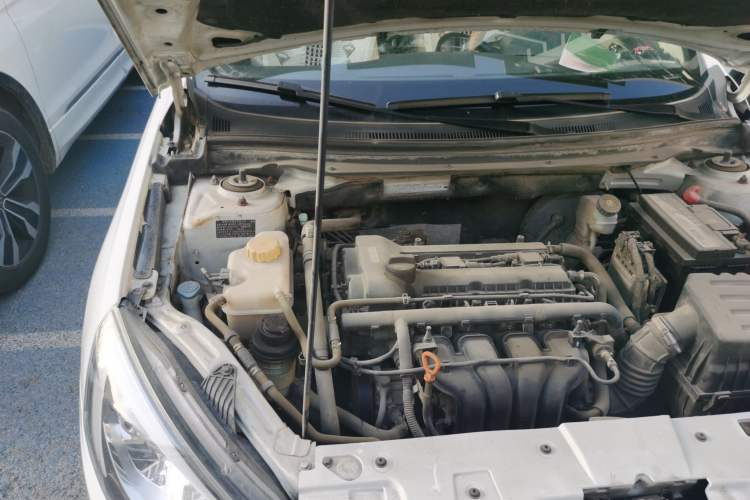 Used Chery Arrizo 7 2015 1.6L Manual ZhiShang Edition Engine Bay Right